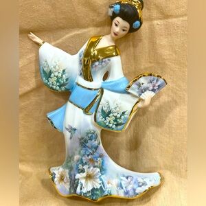 Bradford Exchange 2nd issue of Geisha Gardens called “Wistful Beauty”.